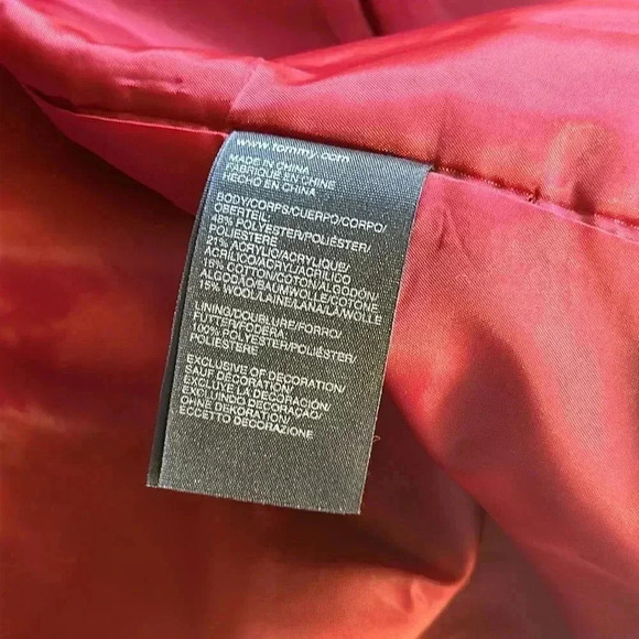 Tommy Hilfiger - Picture 4 of 5